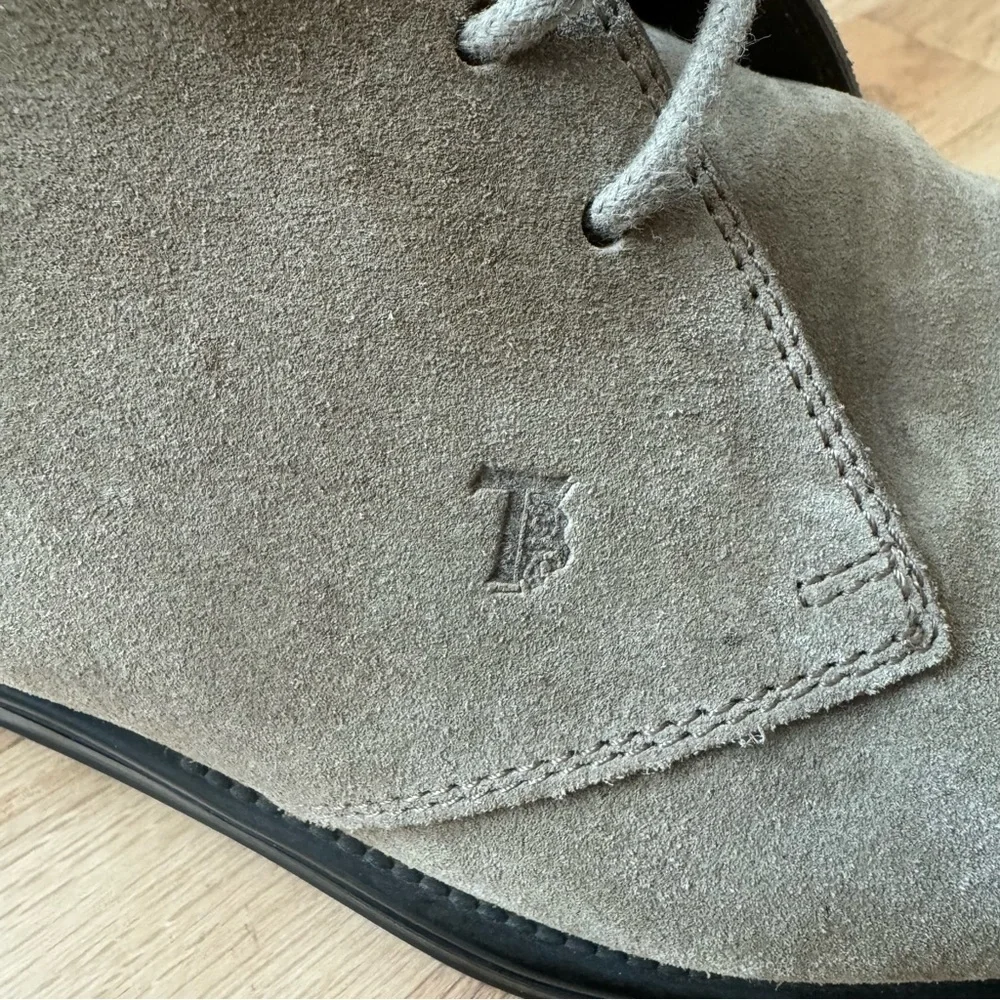 TOD’S Suede Peat Desert Ankle Boots Rubber Soles Lace Up Casual Luxury Heritage